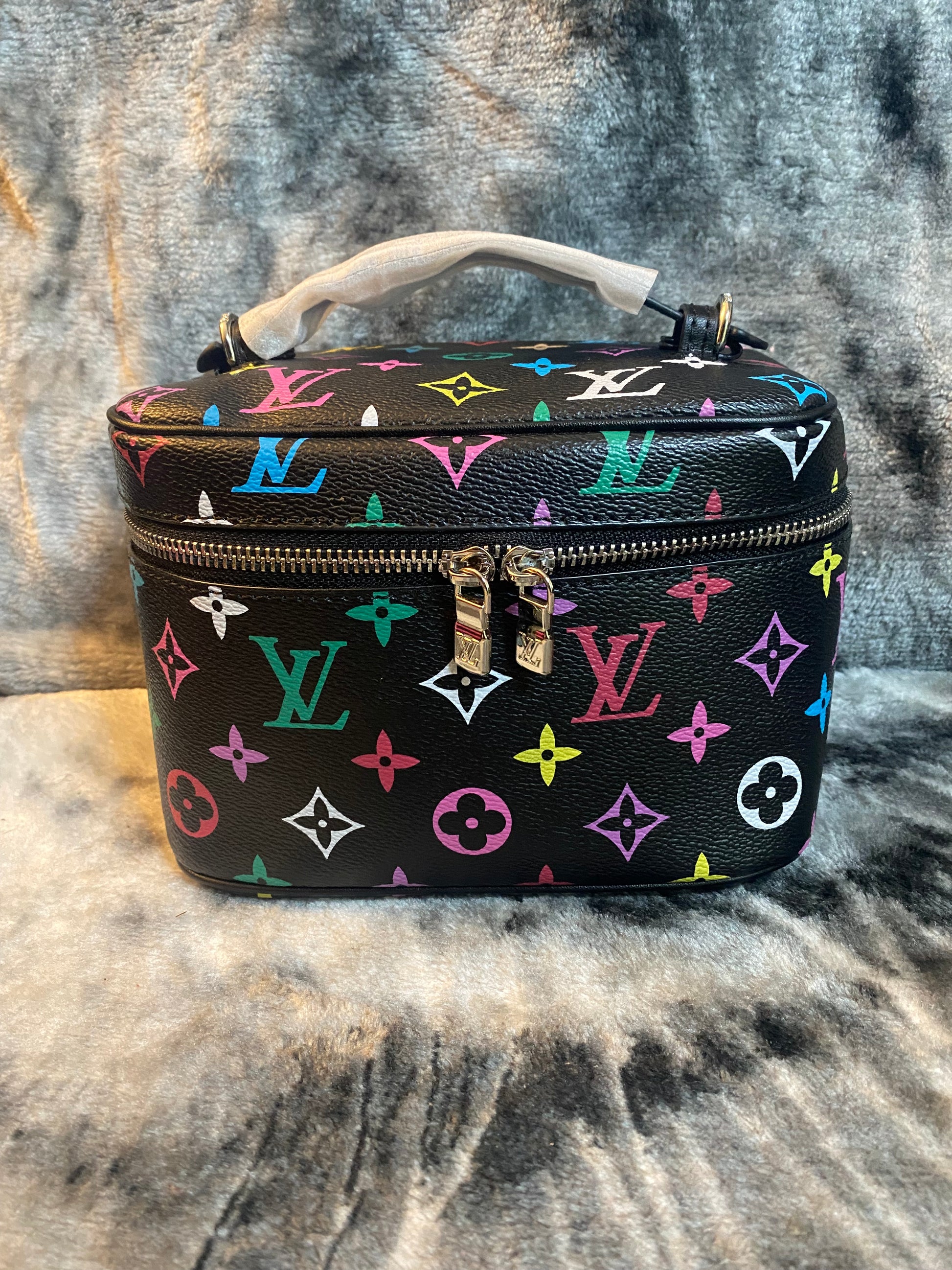 LV Vanity Bag 8"