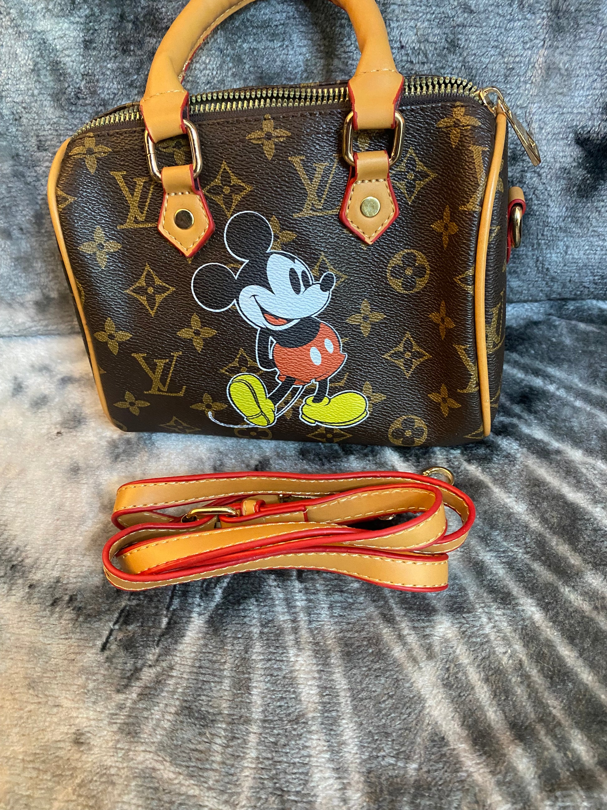 LV Mini Speedy - Mickey