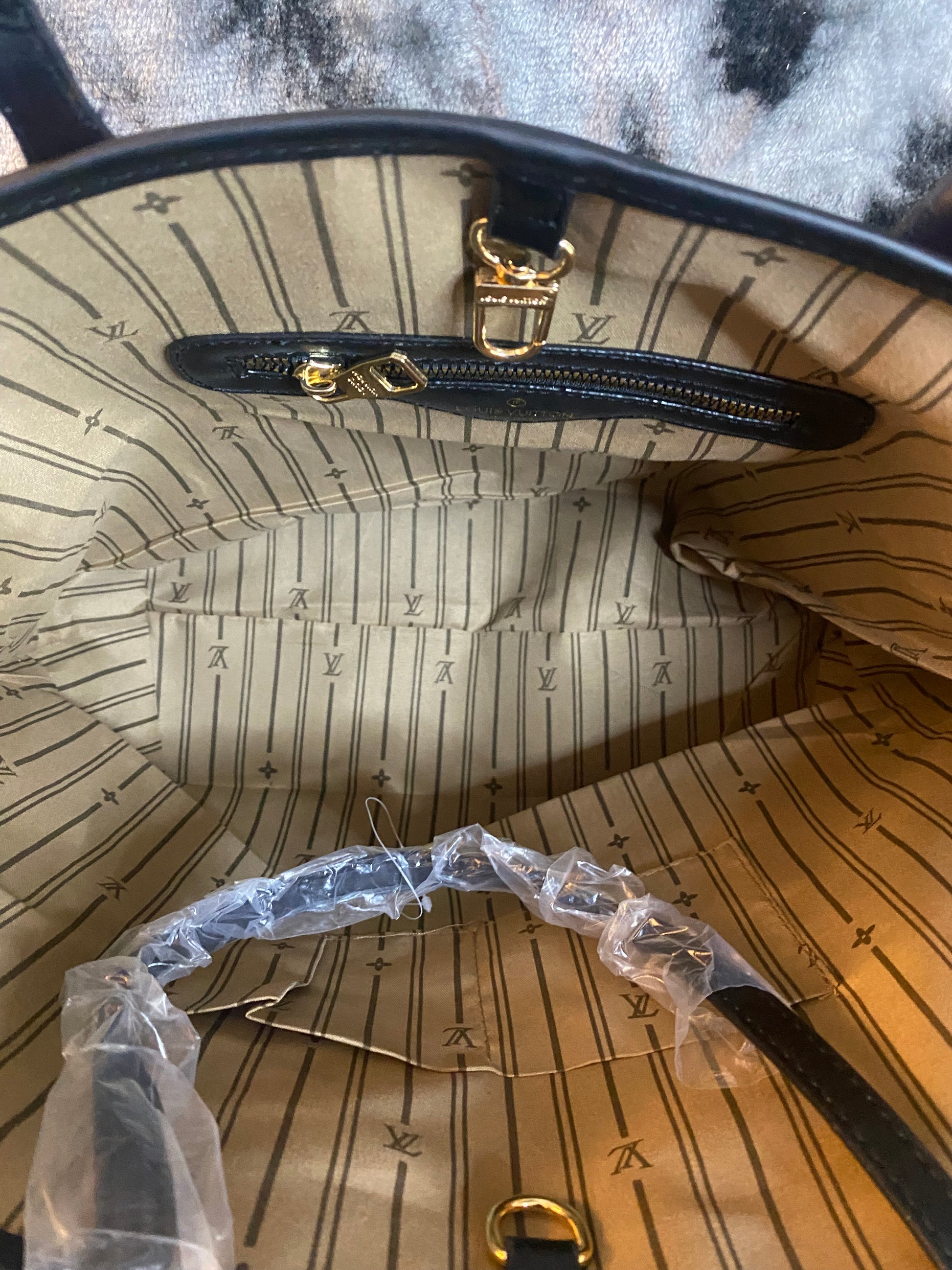 LV Colorful Neverful - Purple/Black