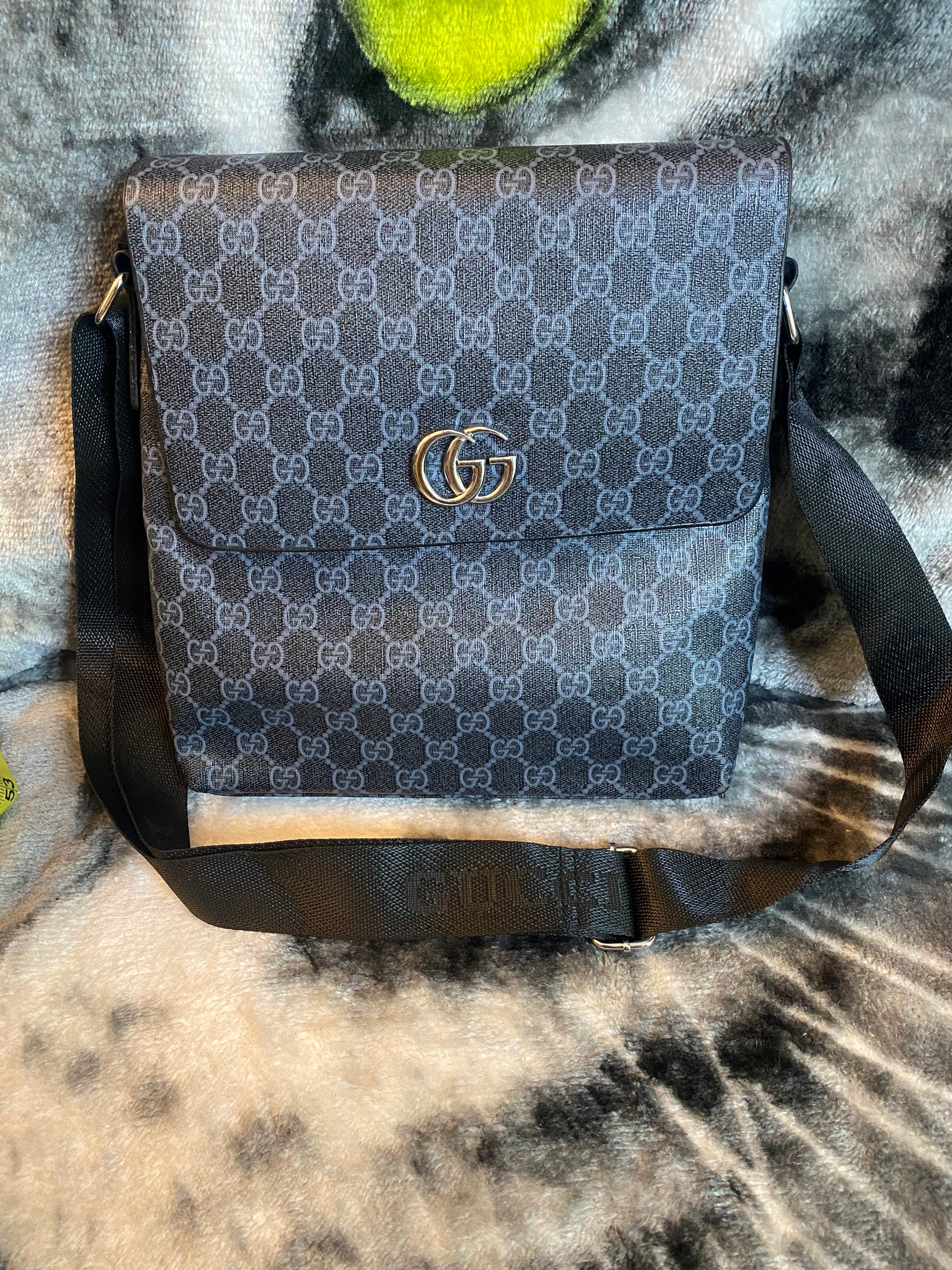 GG Messenger Bag
