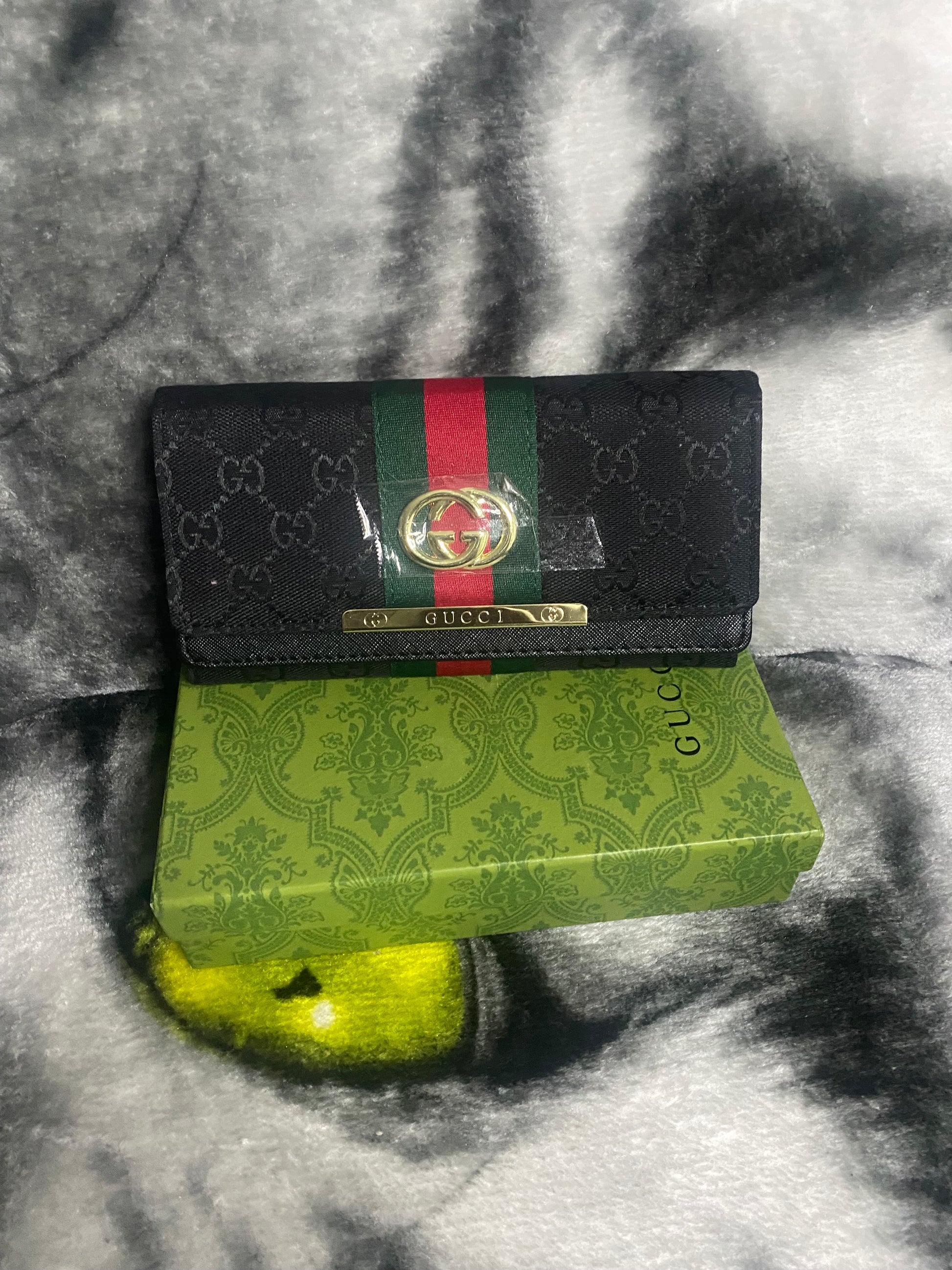 GG Crossbody Ladies Wallets