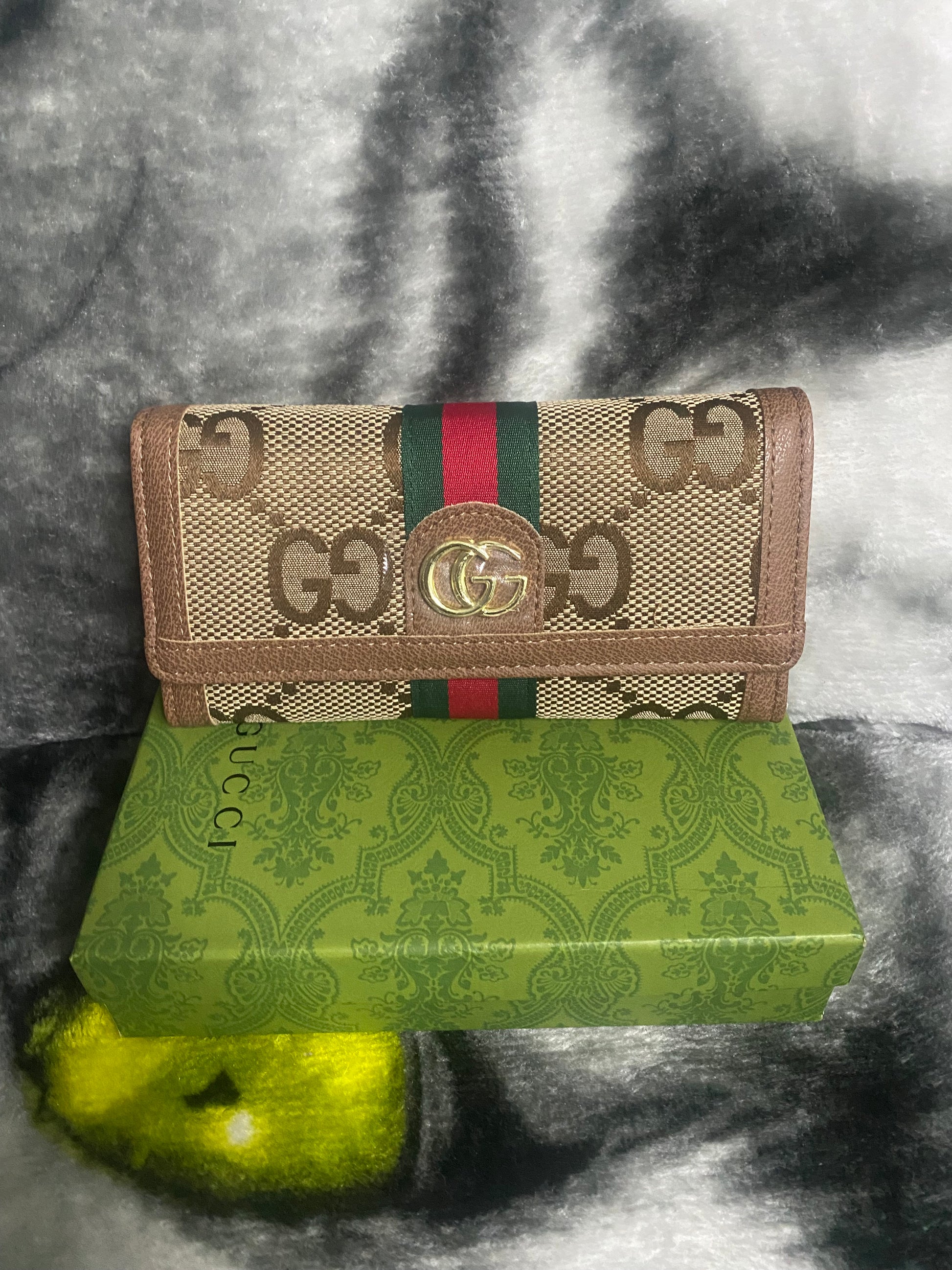 GG Crossbody Ladies Wallets