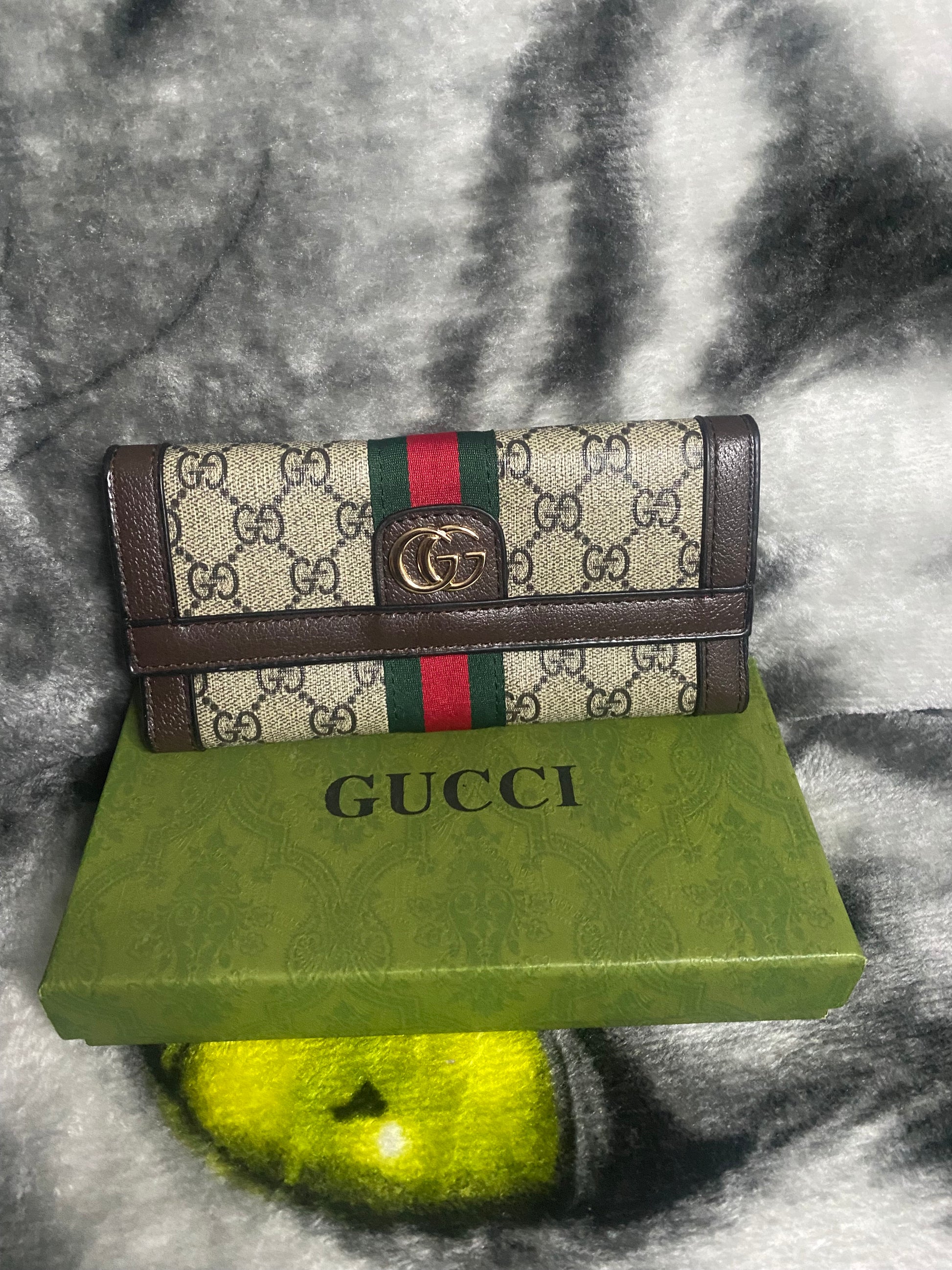 GG Front Snap Ladies Wallets