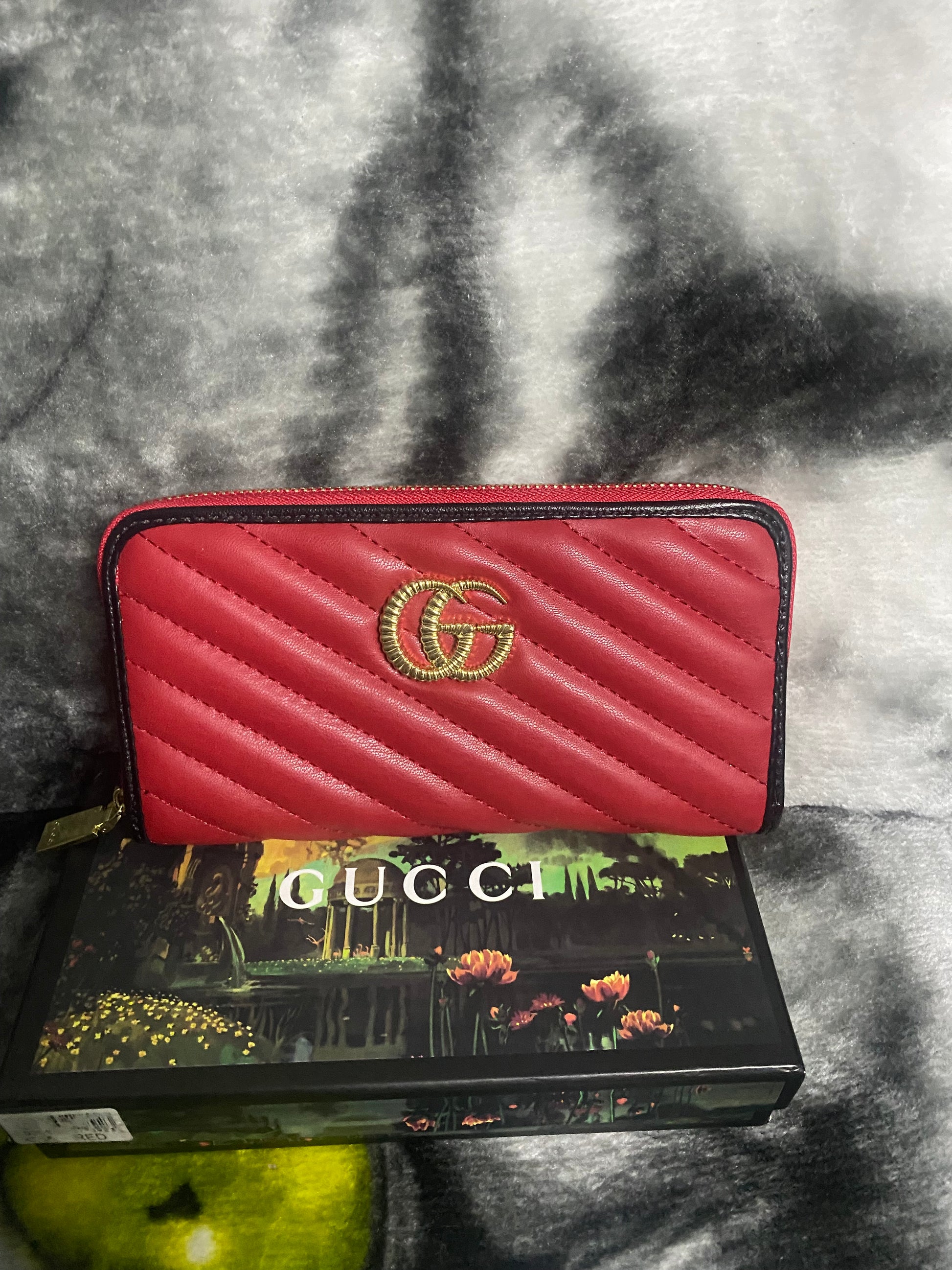GG Zippy Ladies Wallets