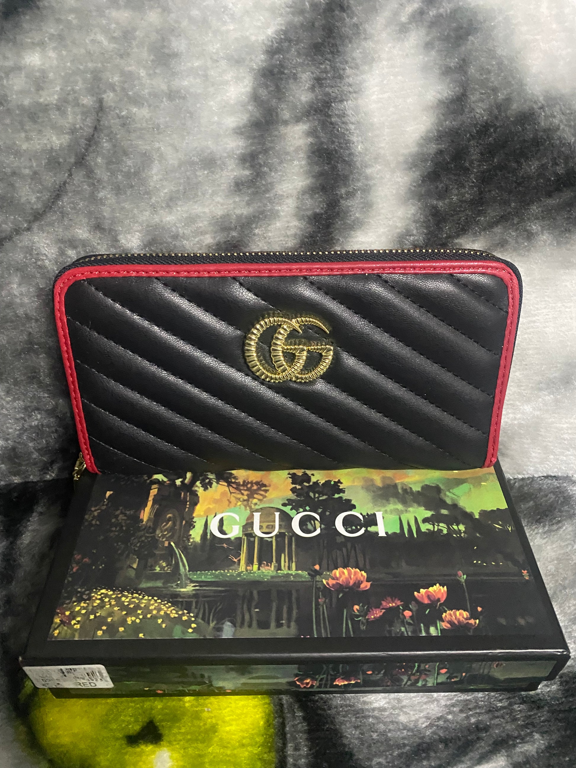 GG Zippy Ladies Wallets