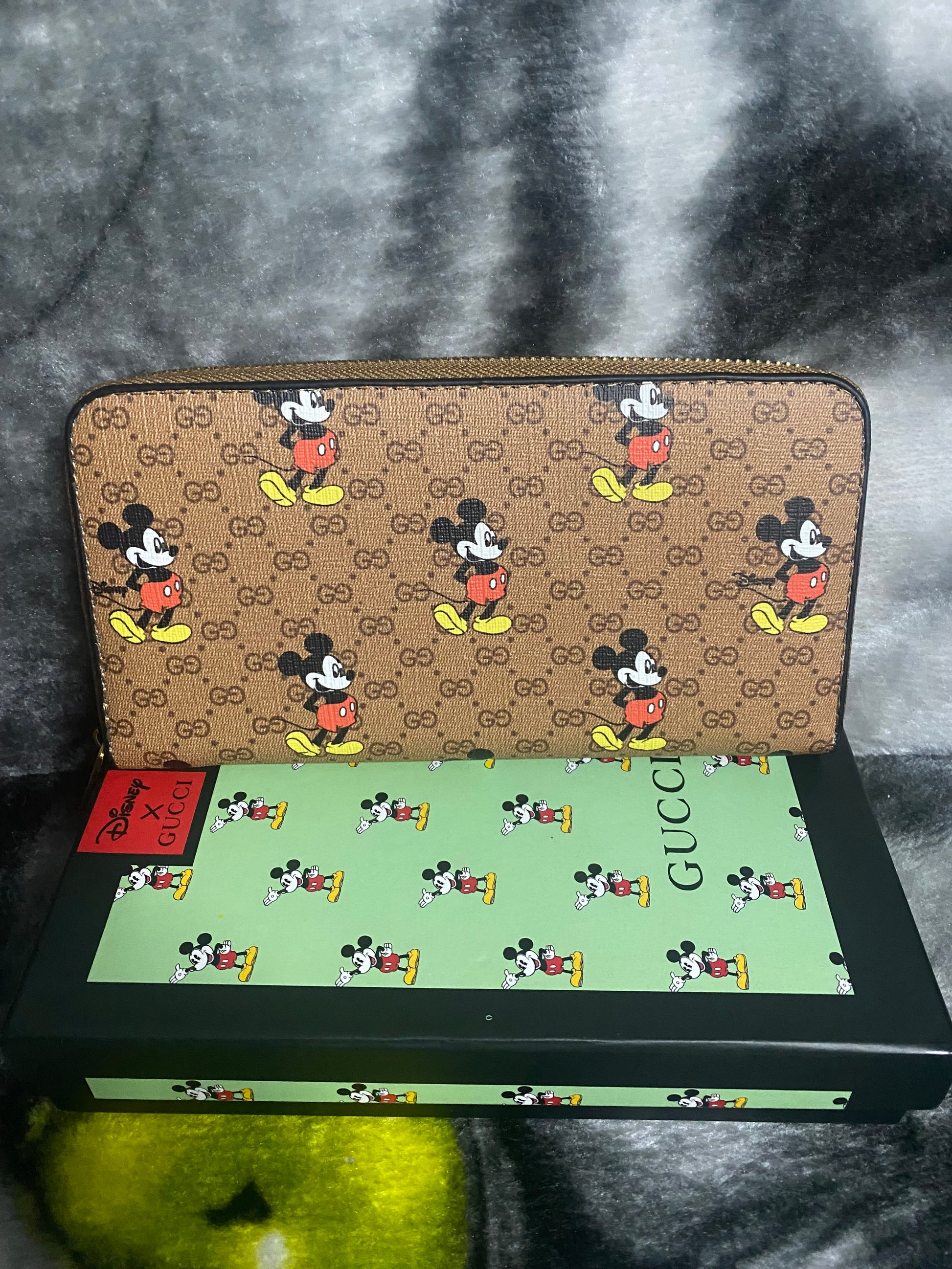 GG Zippy Ladies Wallets