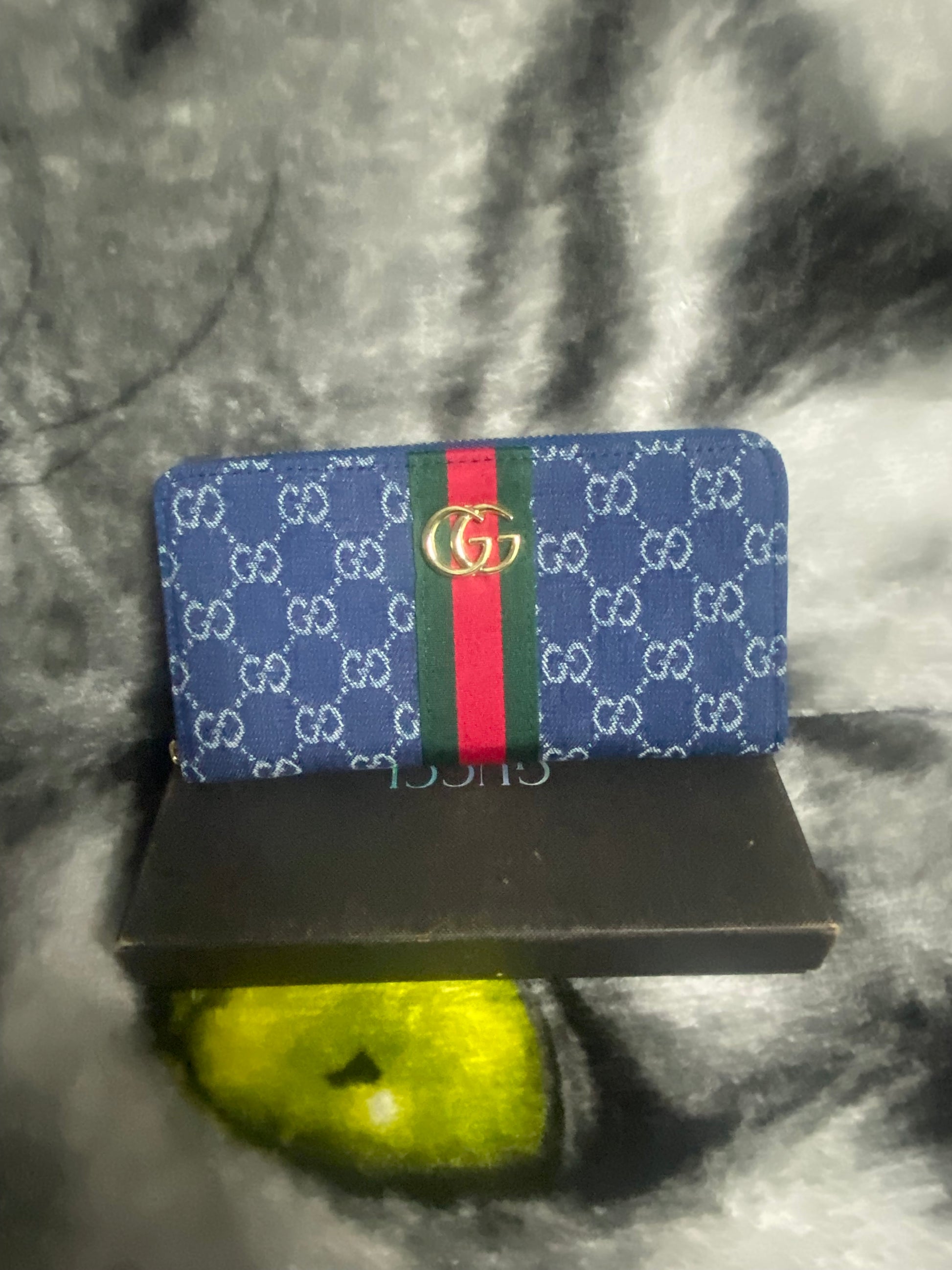GG Zippy Ladies Wallets