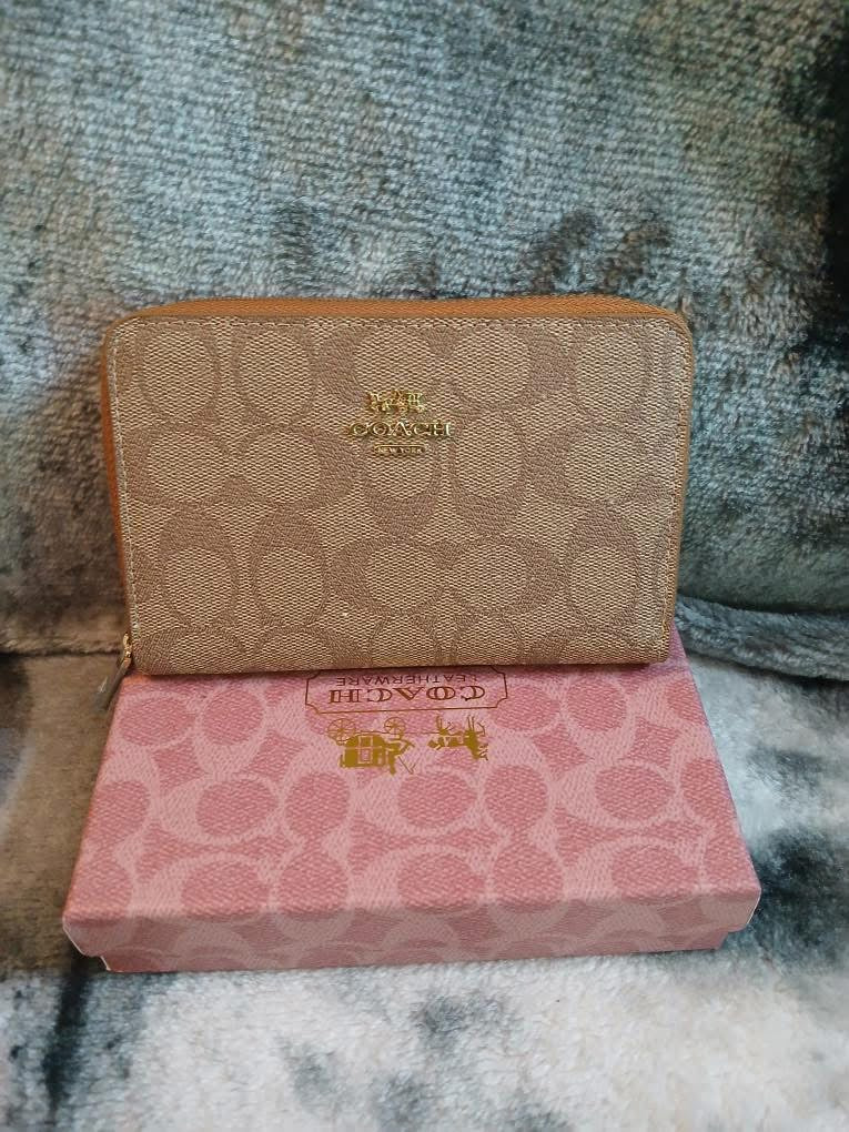 Coach - Short Wallets