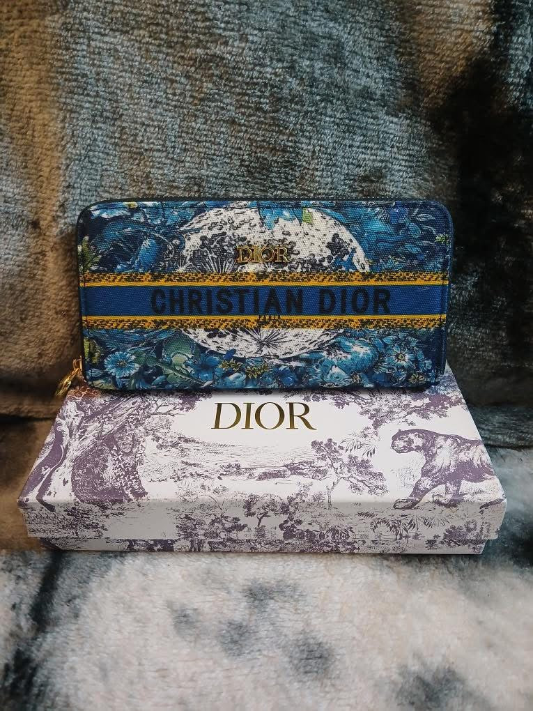 Dior- Full Size Wallets