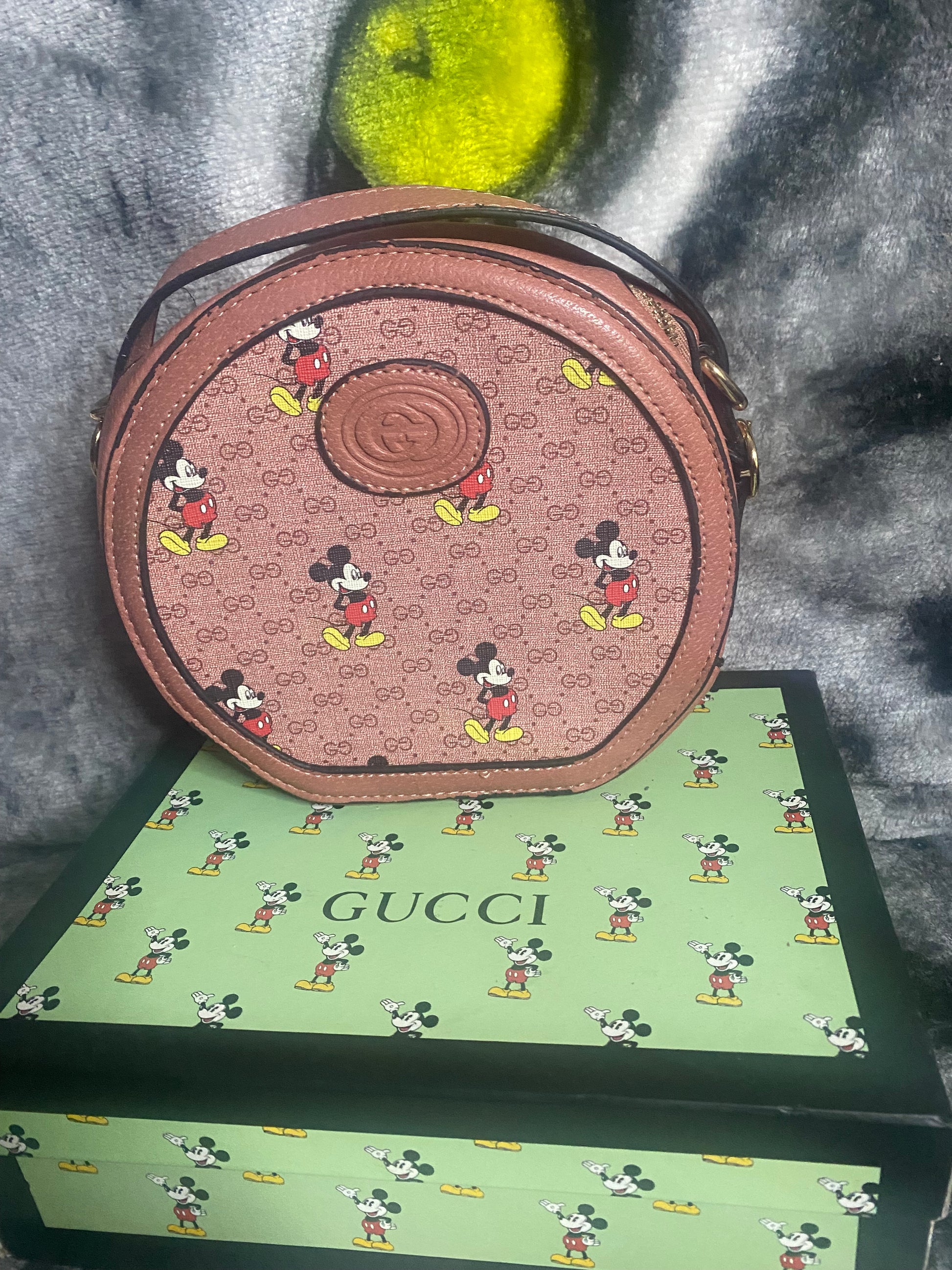 Gucci- Mickey Round Bag