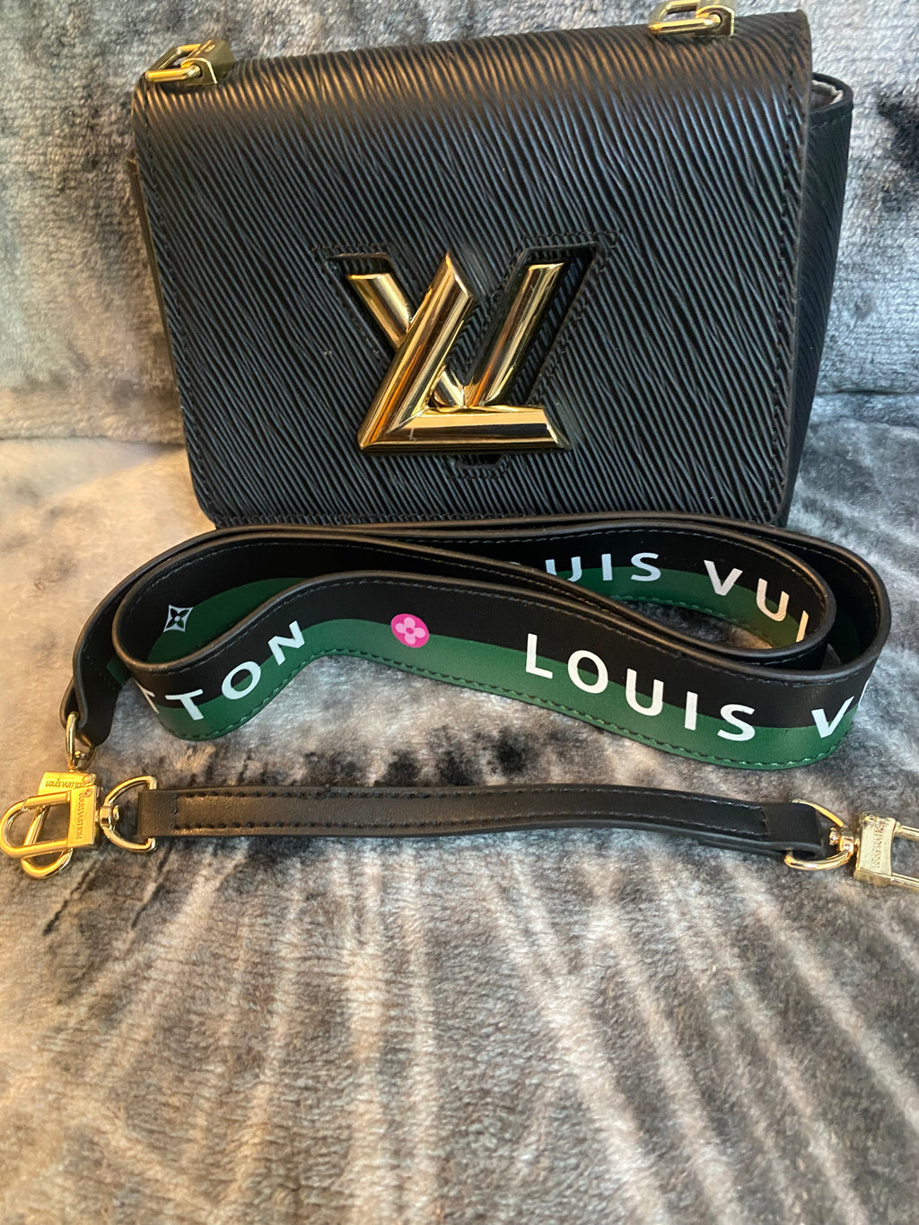 LV Twist