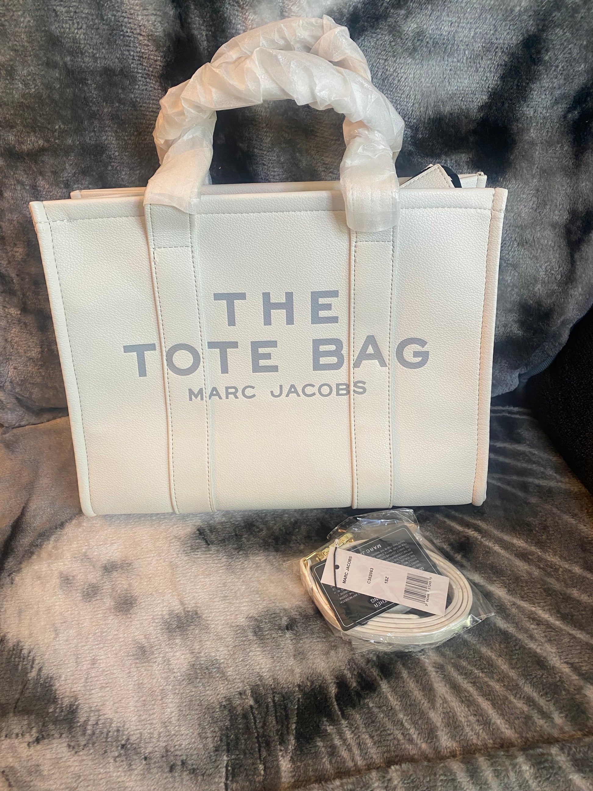 The Tote Bag by Marc Jacobs