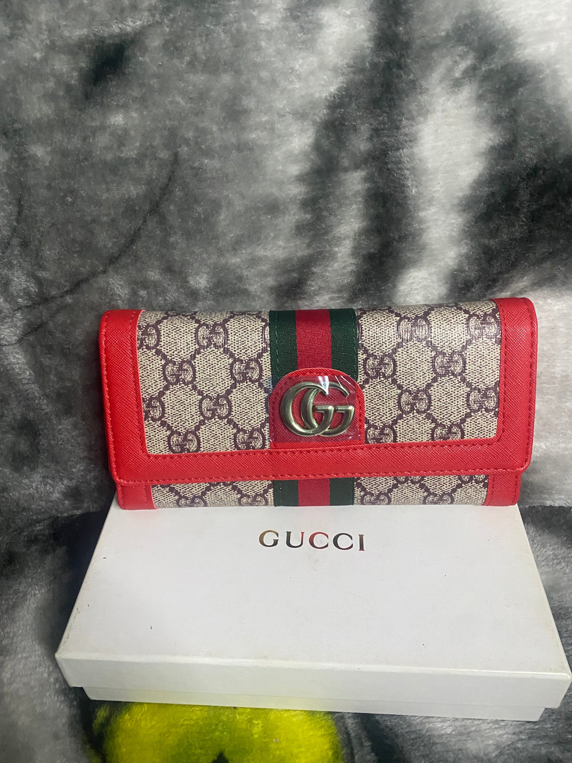GG Front Snap Ladies Wallets