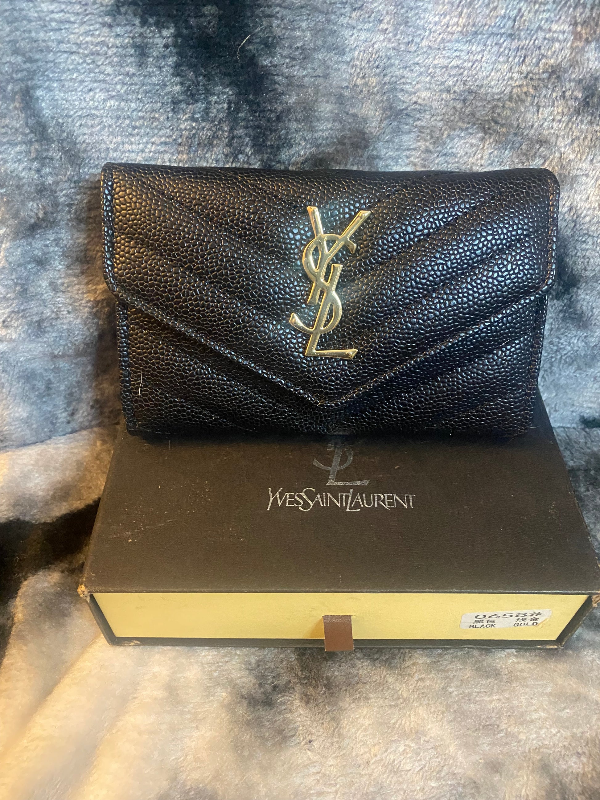 YSL- Crossbody Wallet Short