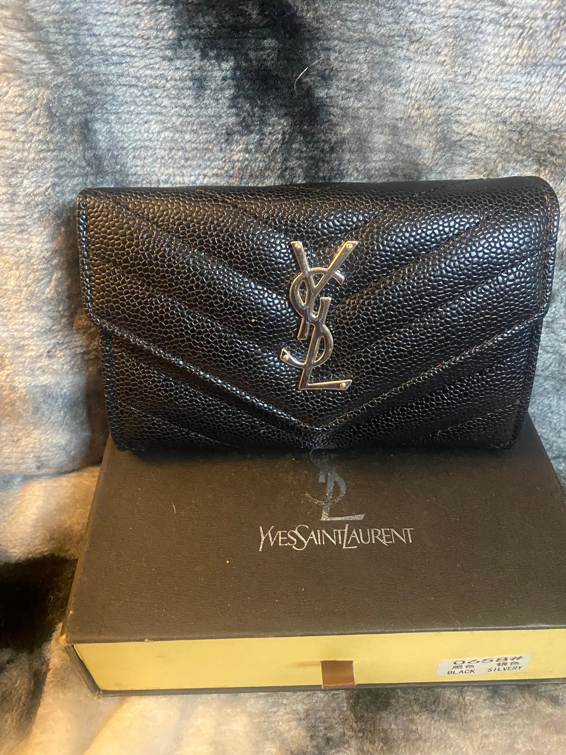YSL- Crossbody Wallet Short