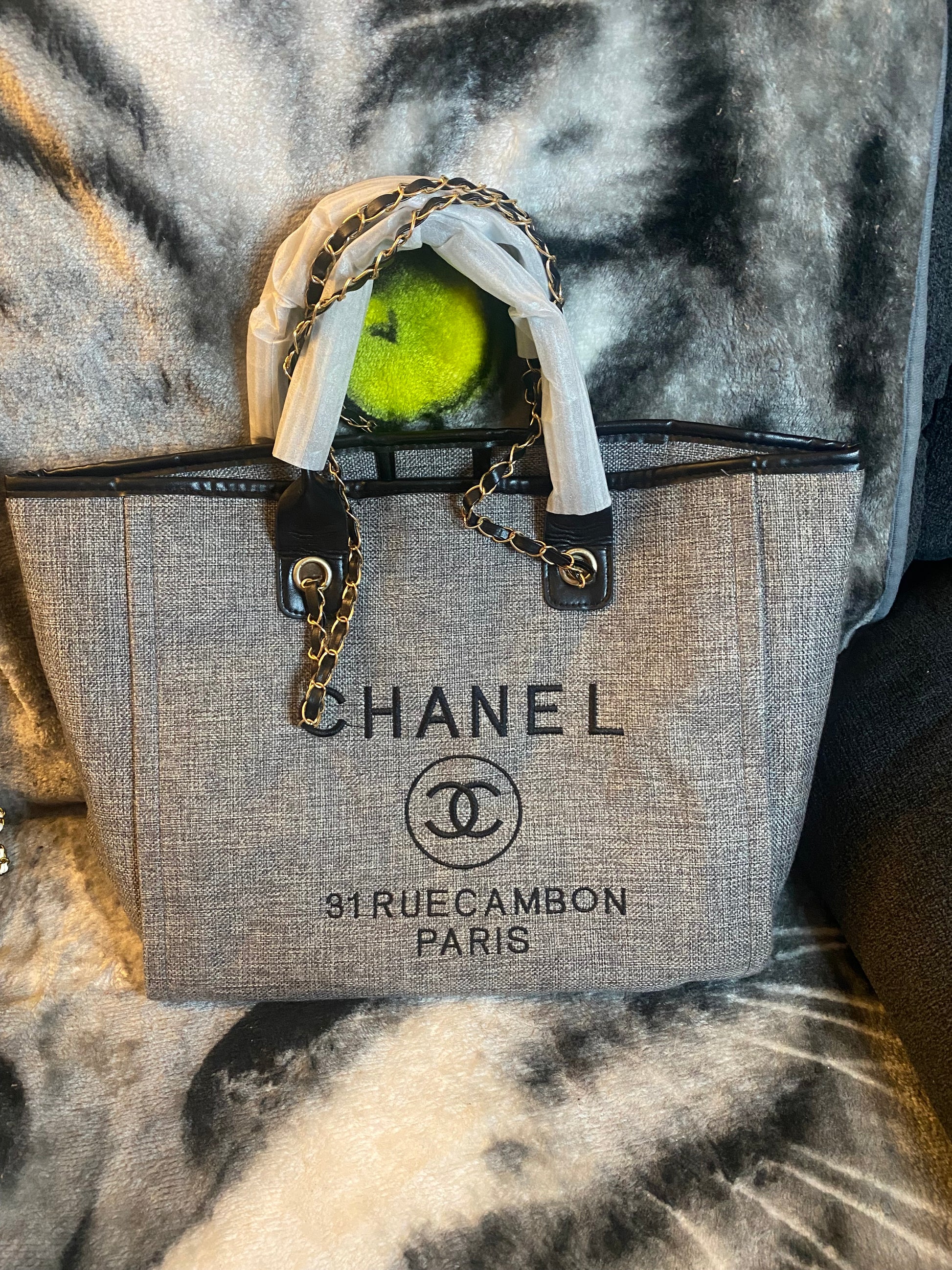 Chanel Tote Bag